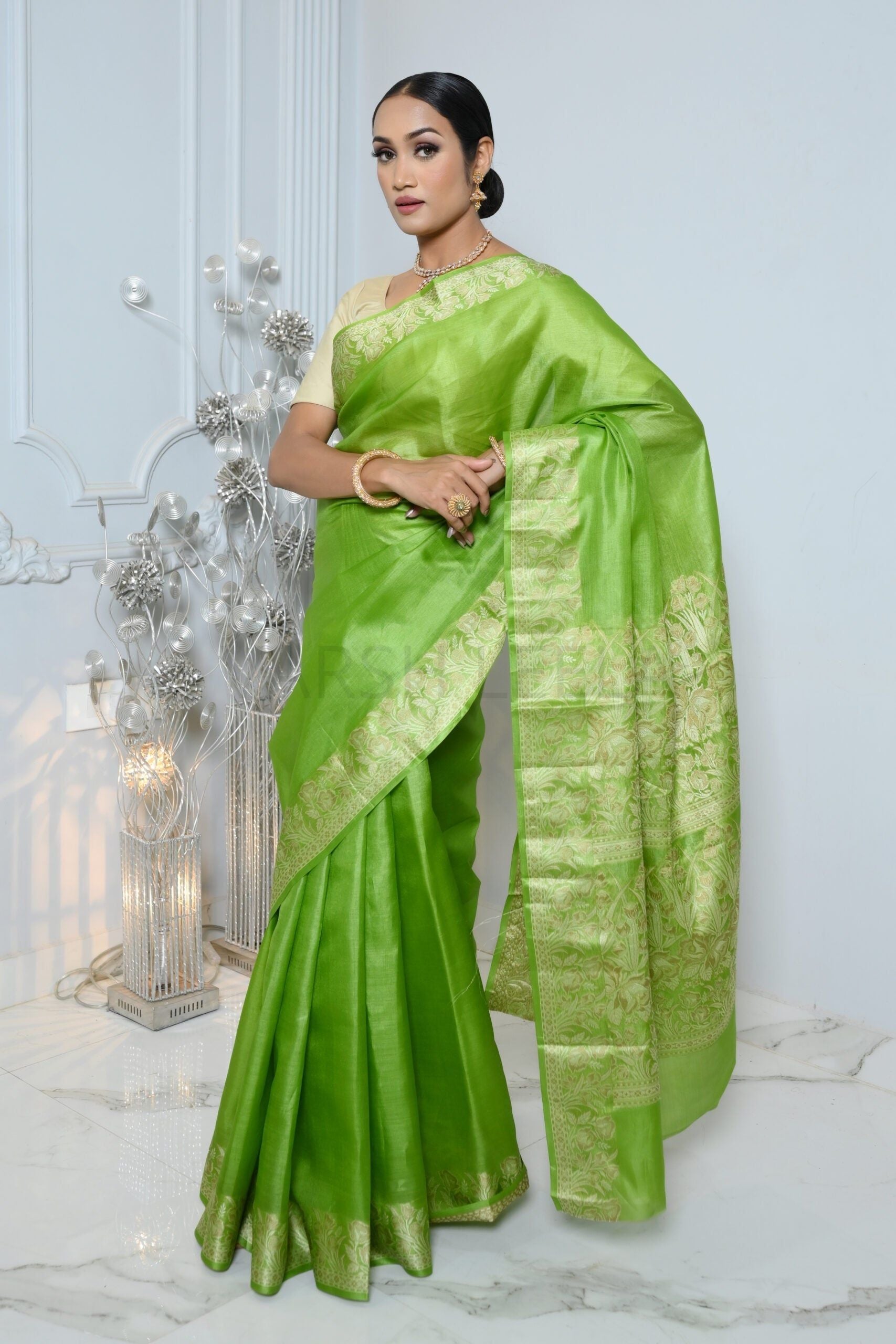 Parrot Green Meena Plain Handloom Pure Kosa Silk Saree