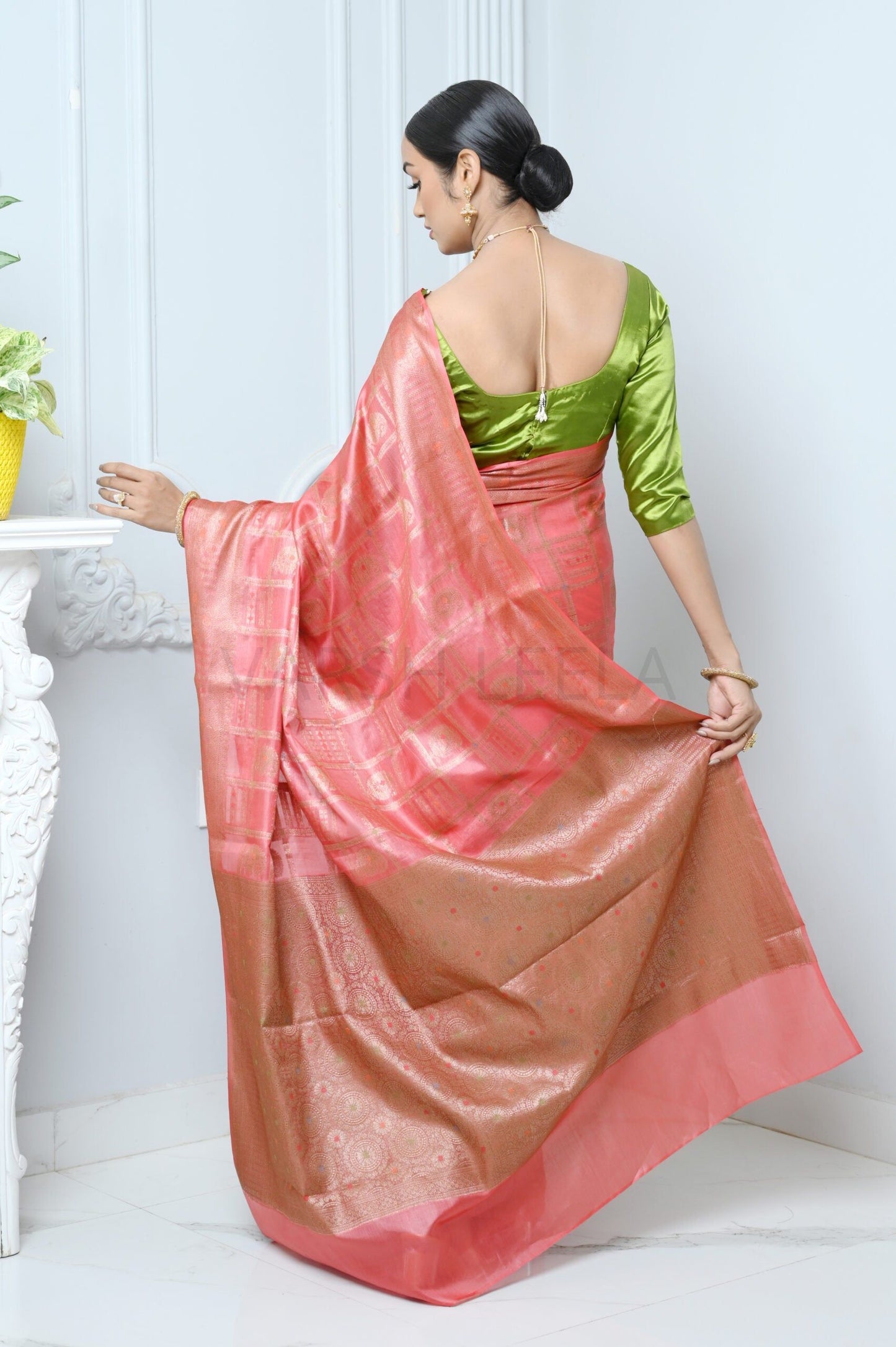 Pink Handloom Pure Kosa Silk Saree With Antique Zari Work