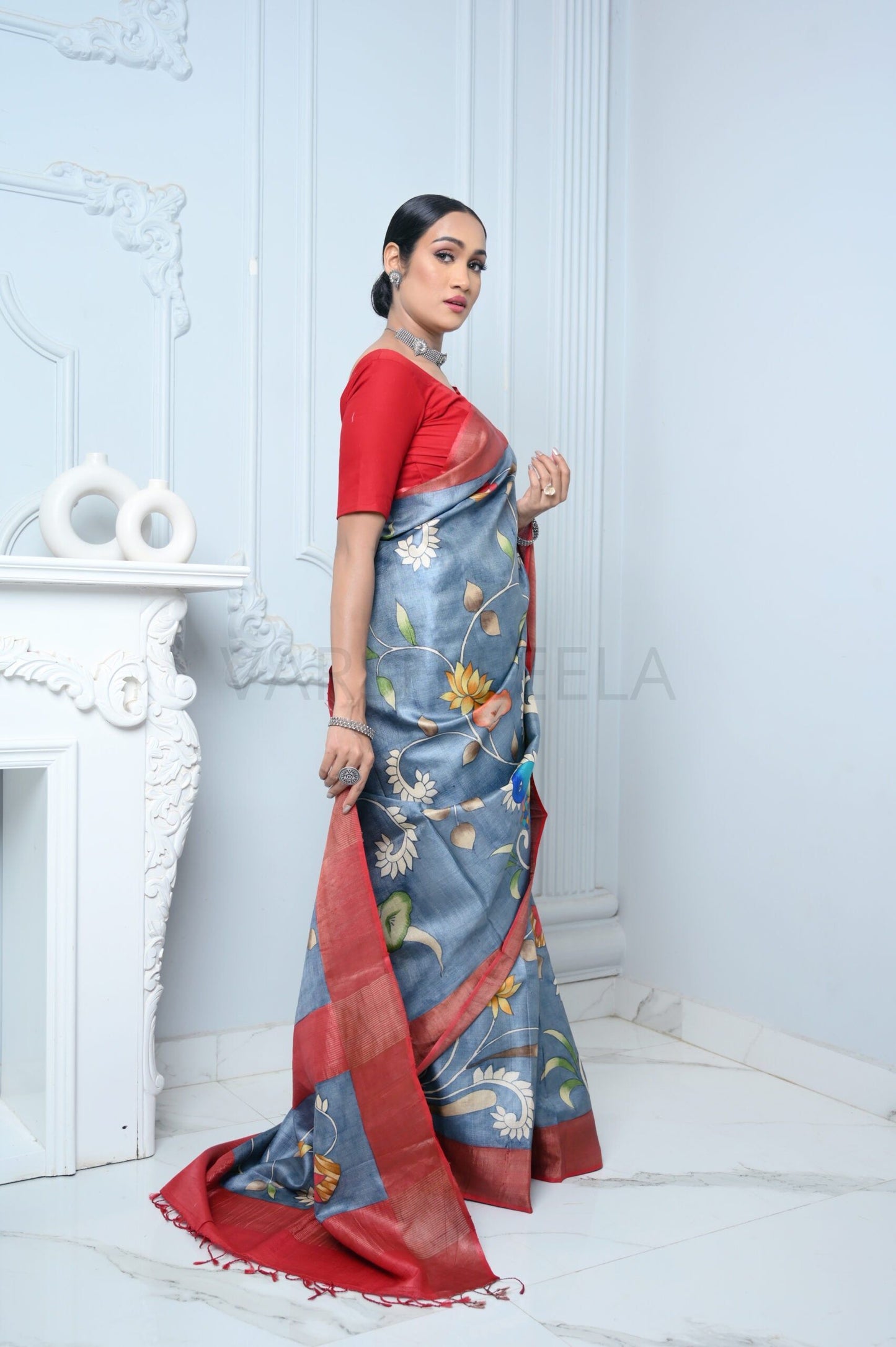 Gray Kalamkari Hand-painted Handloom Pure Kosa Silk Saree
