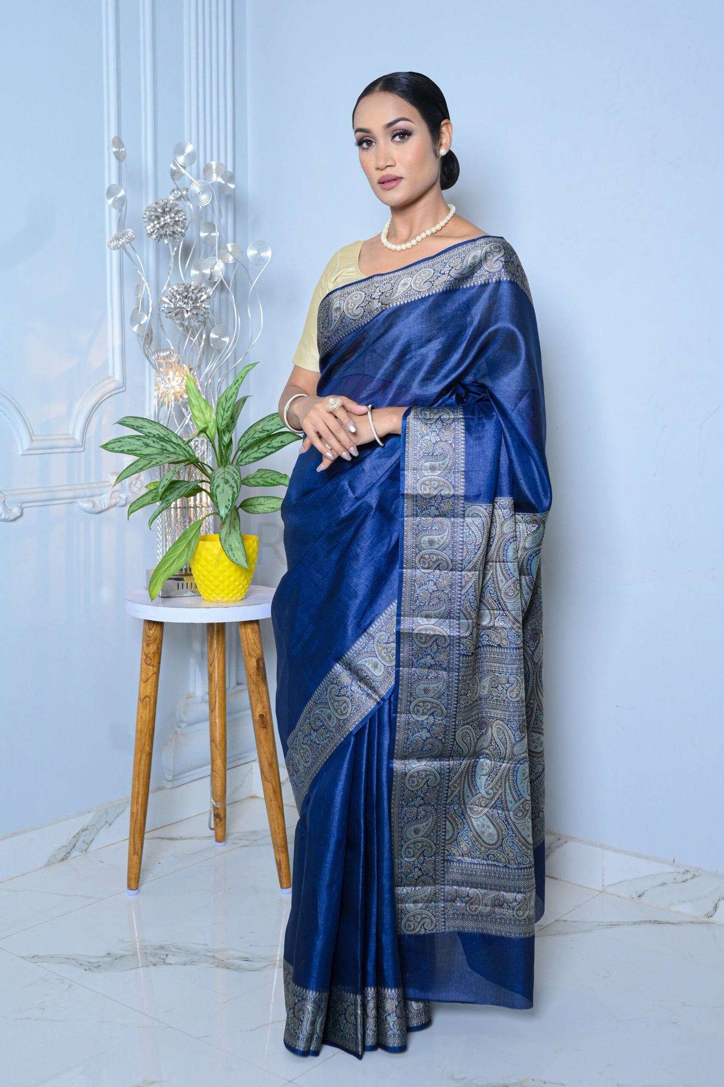Royal Blue Meena Plain Handloom Pure Kosa Silk Saree