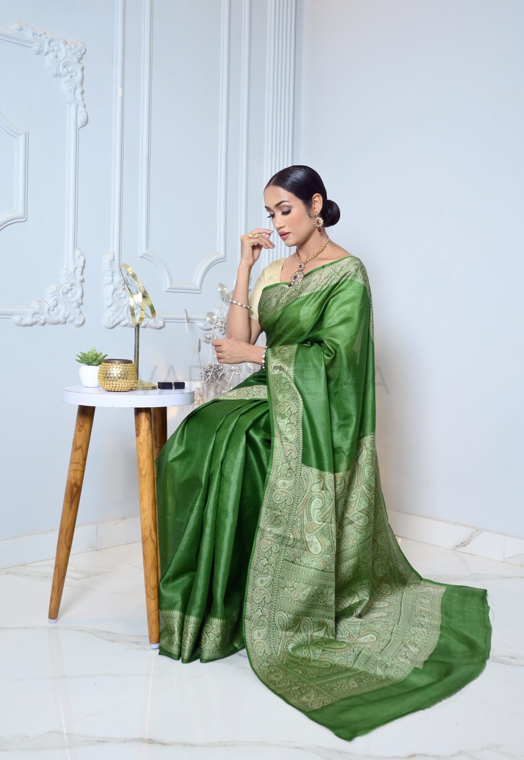 Green Meena Plain Handloom Pure Kosa Silk Saree